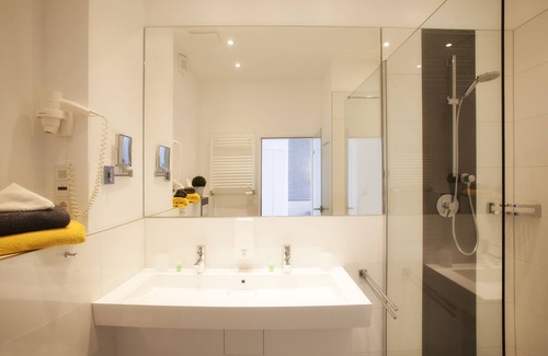 Hoyren Hotel | Hotel Café Ebner