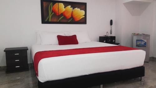 Tulua Hotel | Hotel Cafe Plaza