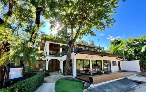 Palm Beach Estates Hotel | Hotel Cantarana
