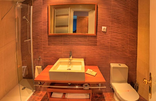 La Puebla de Roda Hotel | Hotel Casa Custodio