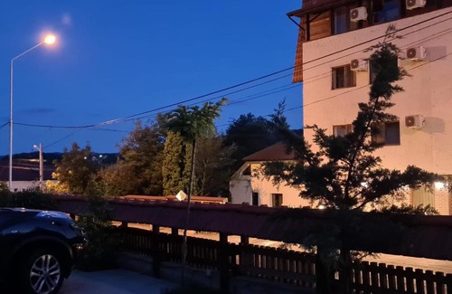 Ramnicu Valcea Hotel | Hotel Casa Vlahilor