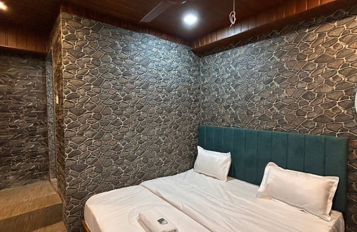 Rajkot Hotel | Hotel Cat