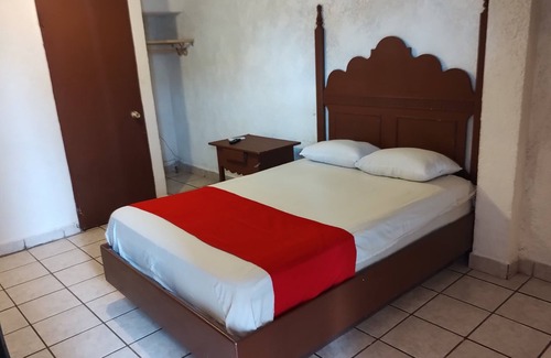 Nuevo Laredo Hotel | Hotel Cazadores