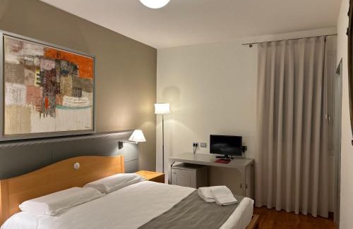 Resana Hotel | Hotel Centrale Resana Eli caffe