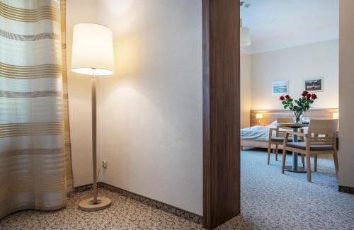 Swinoujscie Hotel | Hotel Cesarskie Ogrody