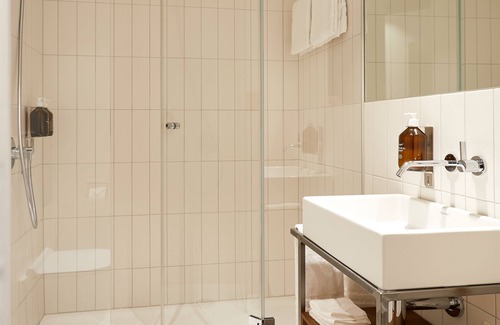 Huenibach Hotel | Hotel Chartreuse