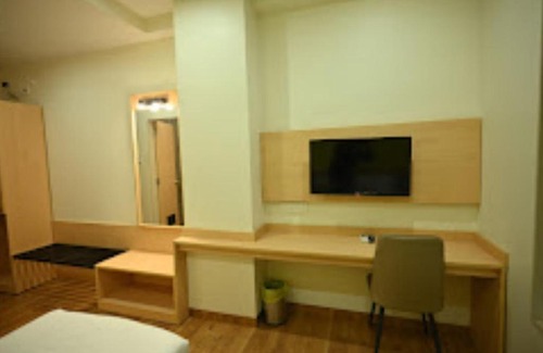 Latur Hotel | Hotel City Centre Latur - Lodging & Restaurant Latur