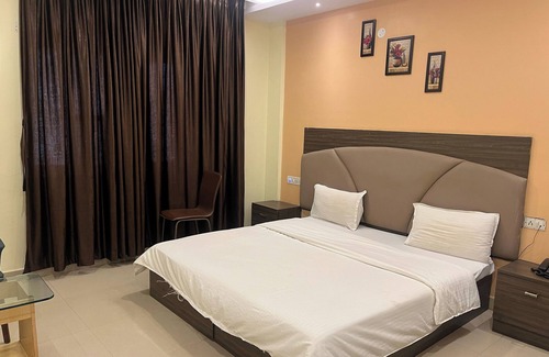 Brahmapur Hotel | HOTEL CITY PALACE