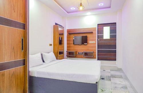 Wagholi Hotel | Hotel Classic Square