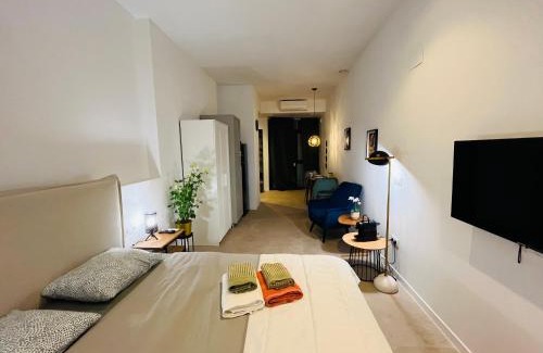 Montolivet Apartment | Hotel con entrada independiente a pocos pasos de la Ciudad de las Artes y las Ciencias y el Oceanogràfic A solo 1 minuto caminando del Jardín del Turia