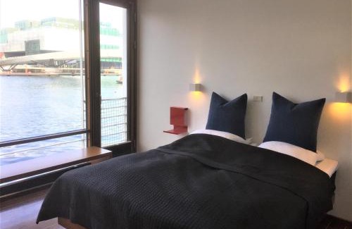 Copenhagen City Centre Boat Rental | Hotel CPH Living