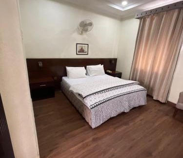 Peshawar Hotel | Hotel Crescent