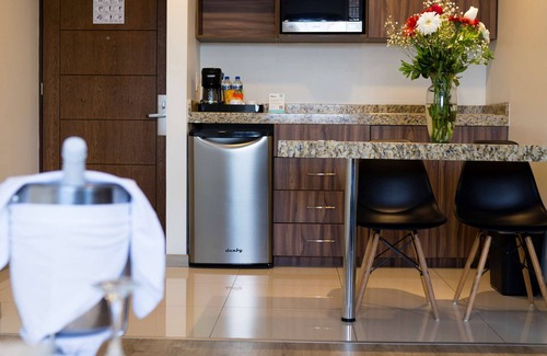 Downtown Queretaro Hotel | Hotel Crown Victoria