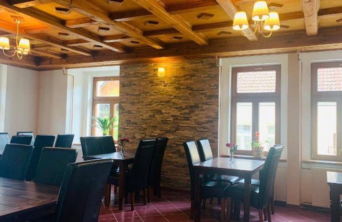 Cesky Sternberk Hotel | Hotel