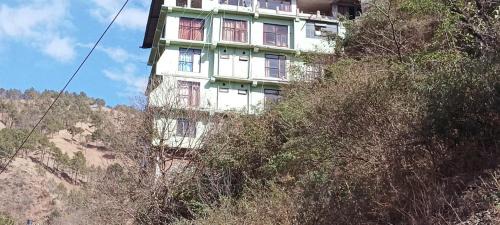Kandaghat Hotel | Hotel D Pal