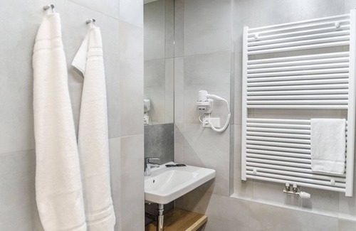 Ostrovacice Hotel | Hotel D1