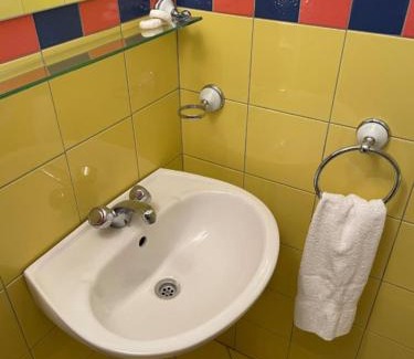 Simdega Hotel | Hotel Darbin Lounge