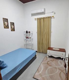 Cikakak Hotel | Hotel daundaun