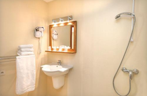 Chaudeyrac Hotel | Hotel de France
