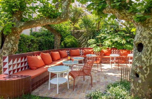 Biarritz City Centre Hotel | Hotel de Silhouette