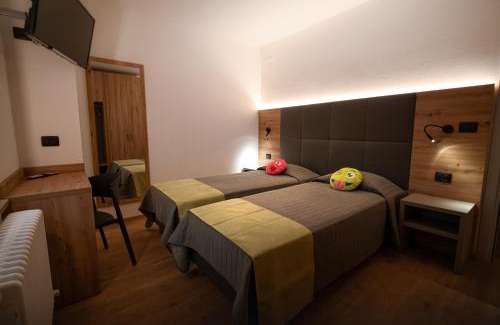 Sutrio Hotel | Hotel Del Negro