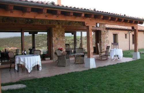 Penasrubias de Piron Hotel | Hotel Del Verde Al Amarillo