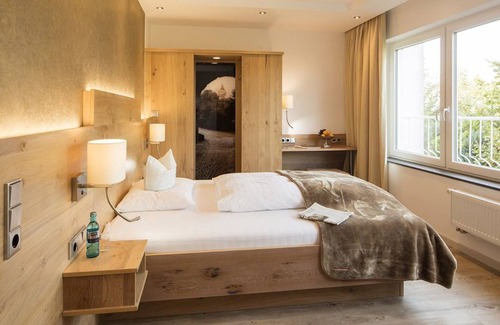 Numbrecht Hotel | Hotel Derichsweiler Hof