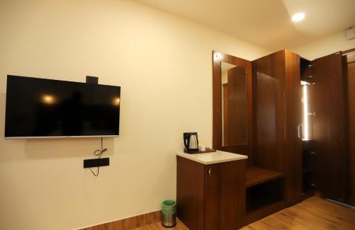 Rewari Hotel | Hotel Dhingra Inn