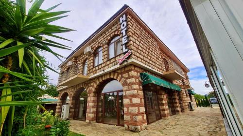 Krumovgrad Hotel | Hotel Divna