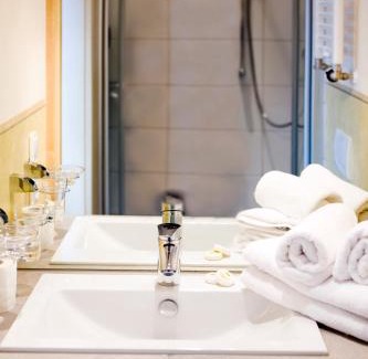 Donauwoerth Hotel | Hotel Donau