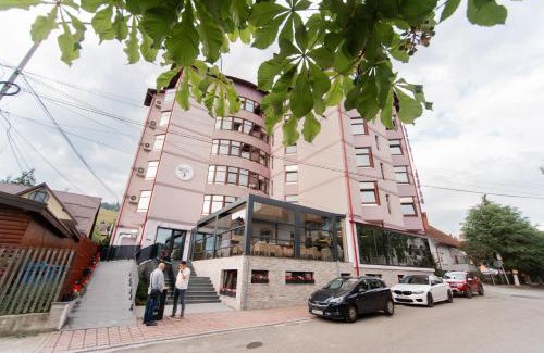Vatra Dornei Hotel | Hotel Dorna