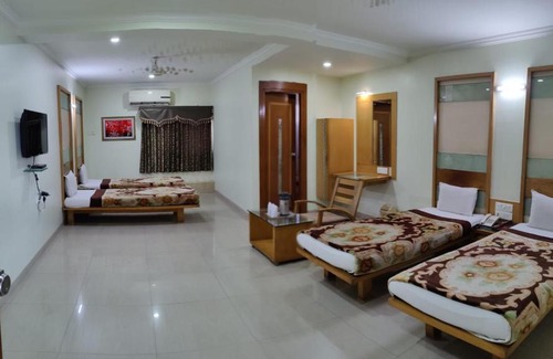 Vapi Hotel | Hotel Easy Retreat