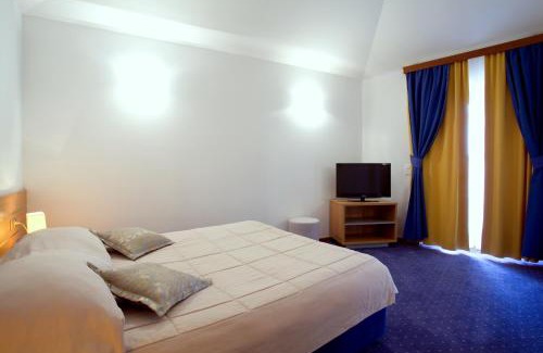 Podstrana Hotel | Hotel Eden