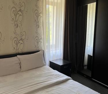 Avlabari House | Hotel Eight