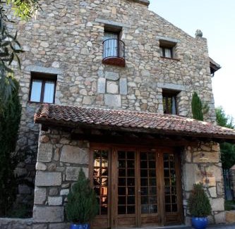 Torrecaballeros Hotel | Hotel El Rancho