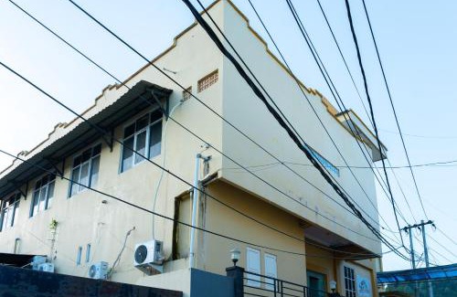 Jayapura Hotel | Hotel Entrop Jayapura RedPartner