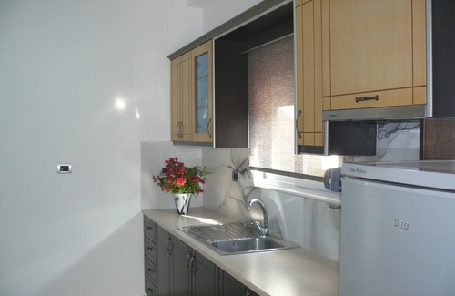 Qazim Pali Hotel | Hotel Erviliano