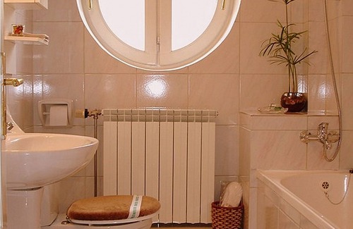 Cluj-Napoca Bed & Breakfast | Hotel Escala