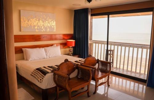 Playa El Pimental Hotel | Hotel Estero y Mar