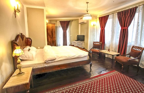 Plovdiv Old Town Hotel | Hotel Evmolpia