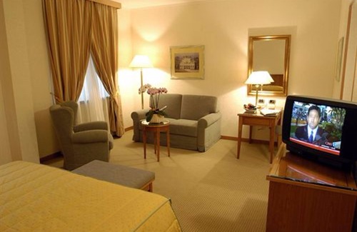 Magenta Hotel | Hotel Excelsior Magenta