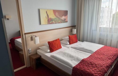 Gyor Hotel | Hotel Famulus