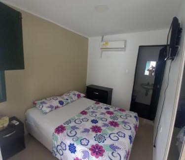 Villavieja Hotel | Hotel flor de liz centro