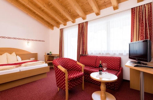 Ladis Hotel | Hotel Forer