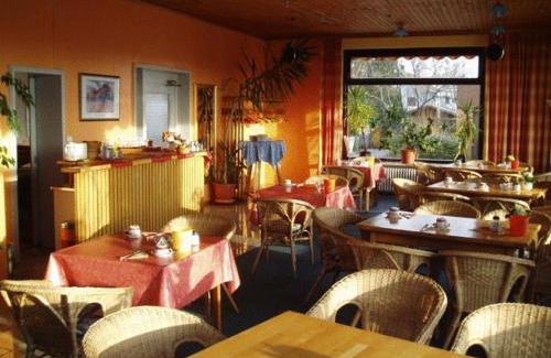 Neumuenster Hotel | Hotel Friedrichs