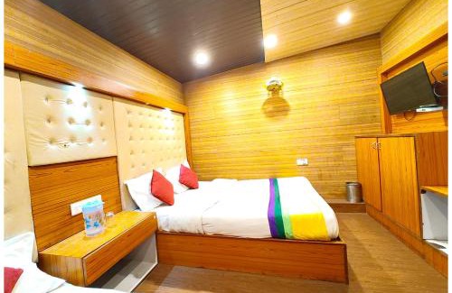 Nainital Hotel | Hotel FTZ Near Mall Road & Lake View Hotel - Attached Balcony - Free Parking & Wi-fi Restaurant Facilities - Best Lake View Hotel