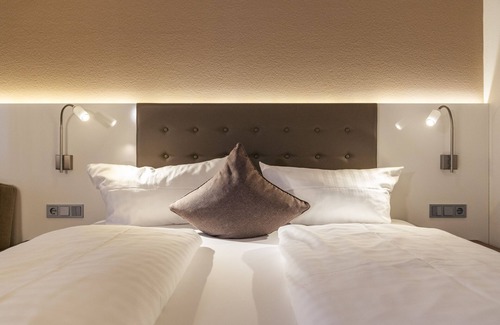 Kirchheim unter Teck Hotel | Hotel Fuchsen