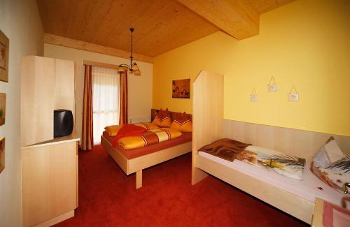 Tropolach Hotel | Hotel Garni Zerza