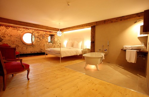 Burg Hotel | Hotel Gaststätte Rainhof Scheune