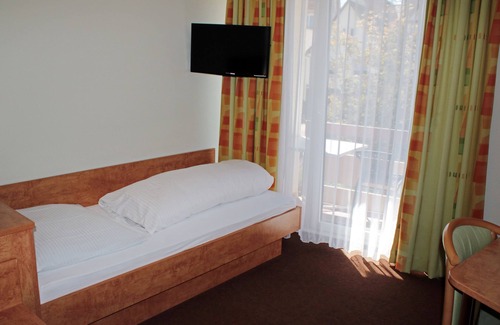Weilheim an der Teck Hotel | Hotel Gaststätte zur Post